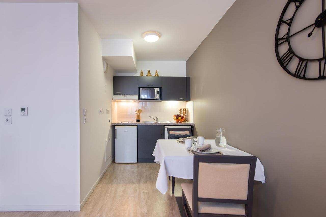 Terres De France - Appart Hotel Rouen Flaubert Руан Экстерьер фото