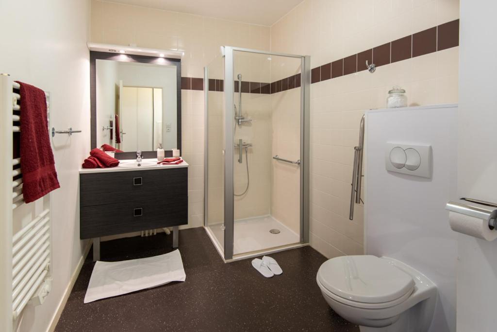 Terres De France - Appart Hotel Rouen Flaubert Руан Экстерьер фото