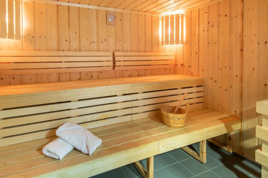 Terres De France - Appart Hotel Rouen Flaubert Руан Экстерьер фото